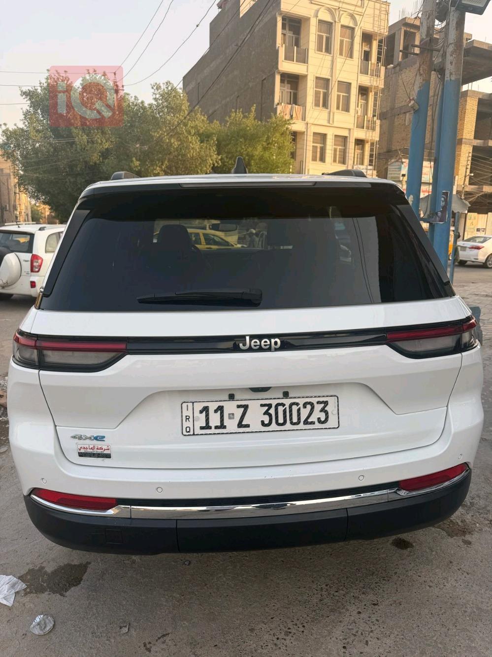 جیپ گراند شیرۆکی